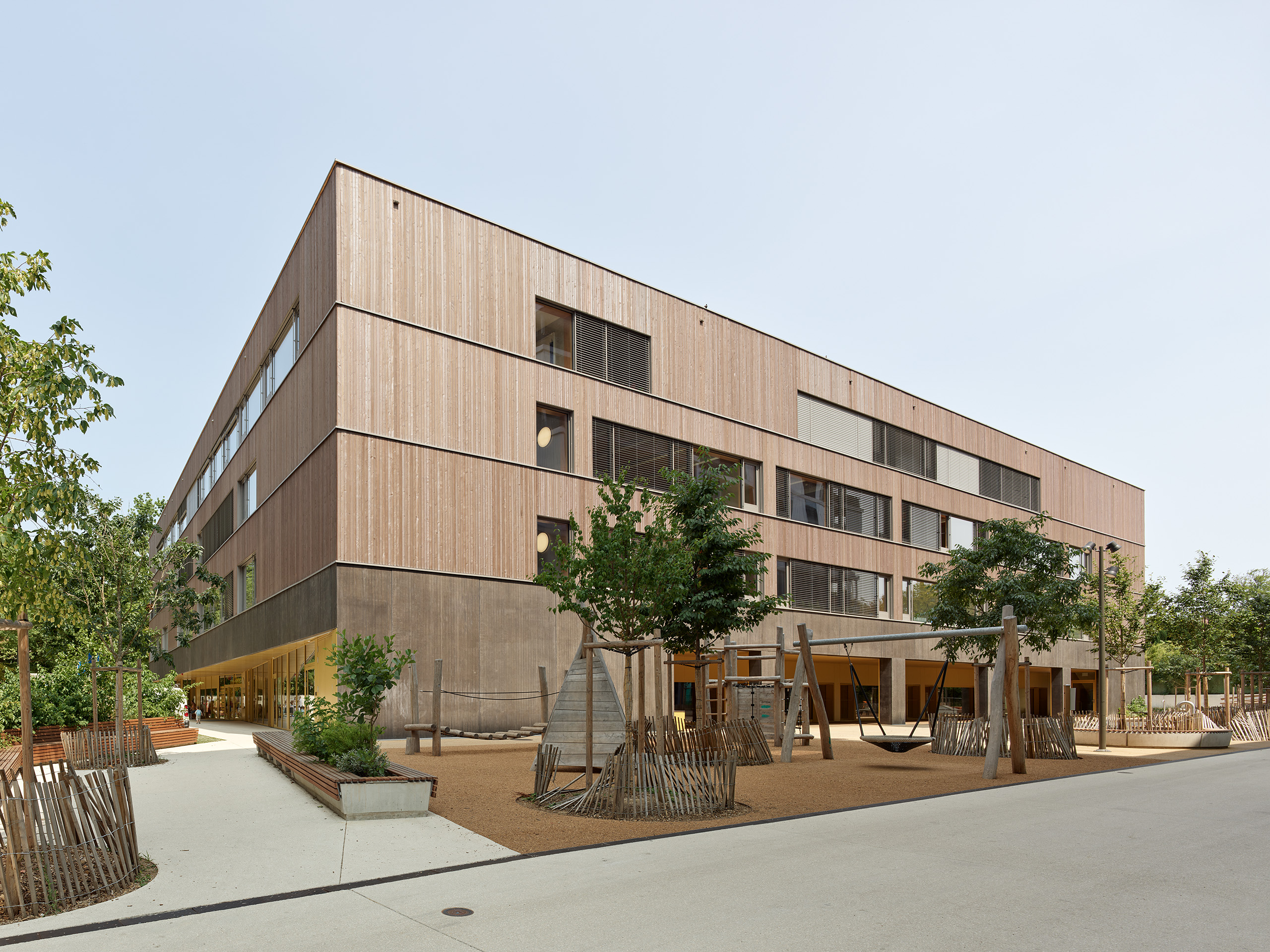 Ahp0090 AIQ4 018012 J2560